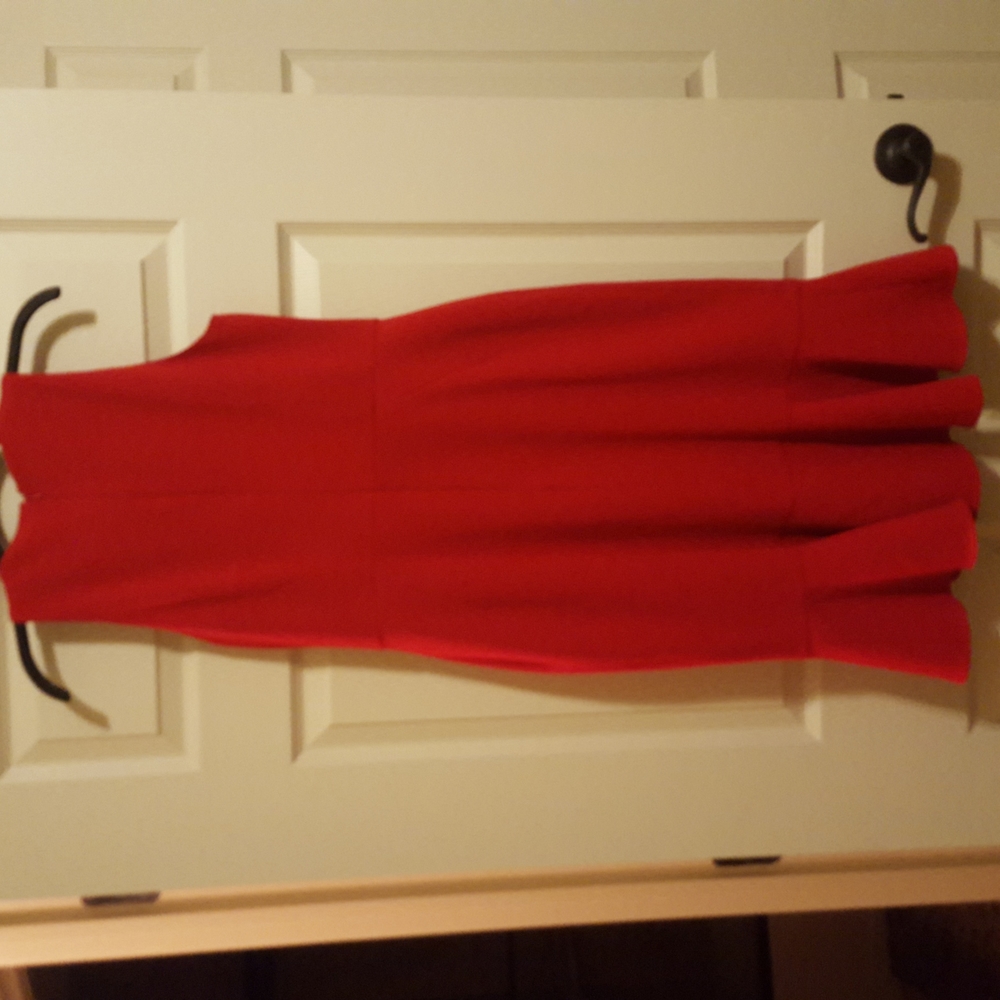 Beautiful London Times red sleeveless dress, size 6 - Picture 4 of 10